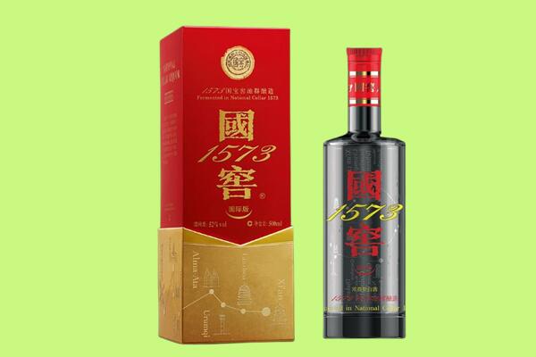 绍兴嵊州市回收国窖1573.jpg